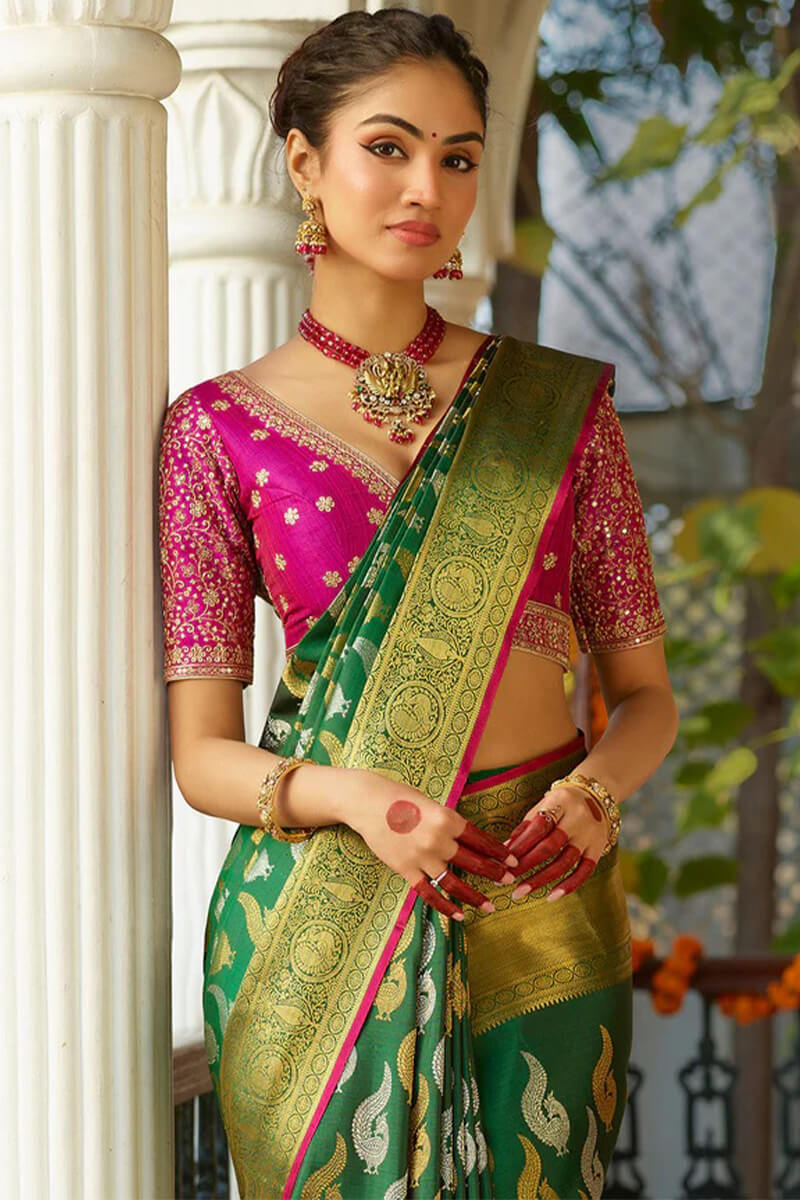 Allure Dark Green Soft Silk Saree With Quixotic Blouse Piece