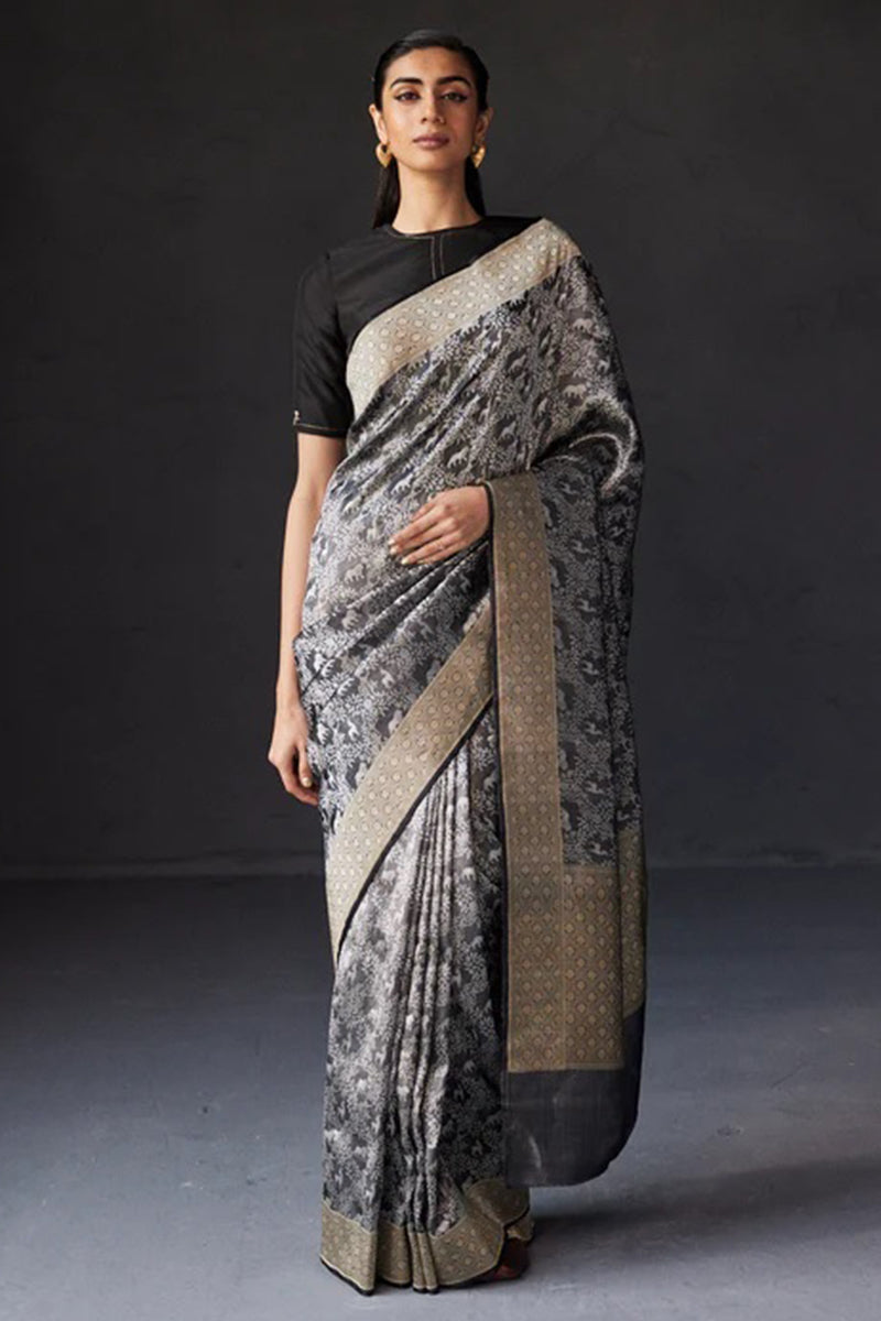 Nectarous Black Soft Silk Saree With Eclat Blouse Piece