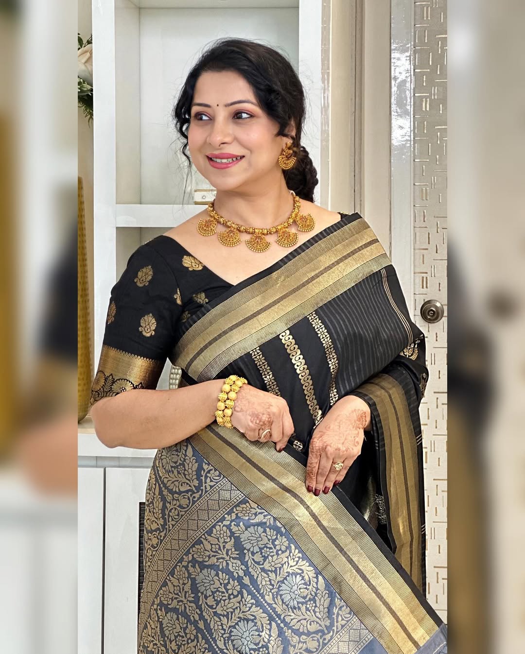 Seraphic Black Soft Silk Saree With Resonant Blouse Piece