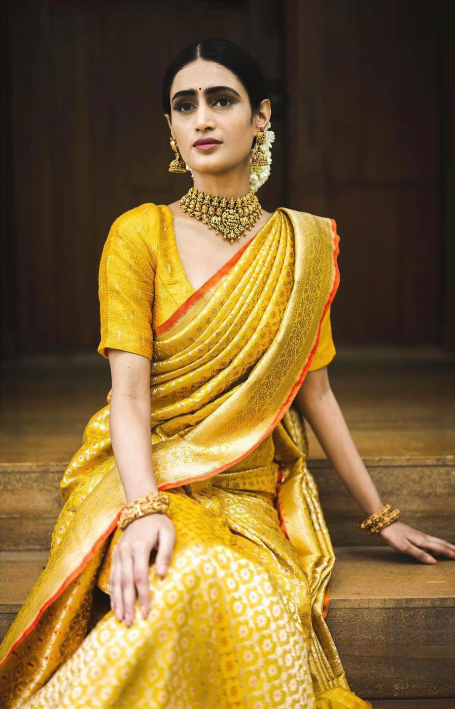 Smart Yellow Soft Silk Saree With Gorgeous Blouse Piece