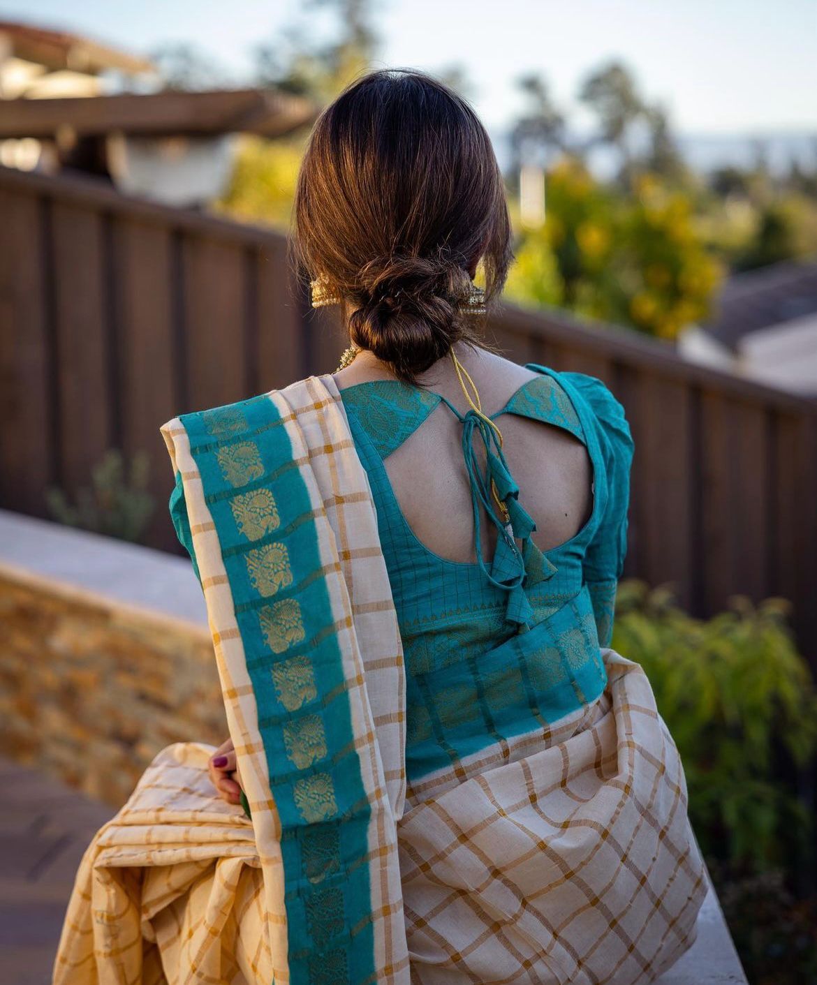 Vibrant Beige Soft Silk Saree With Gratifying Blouse Piece