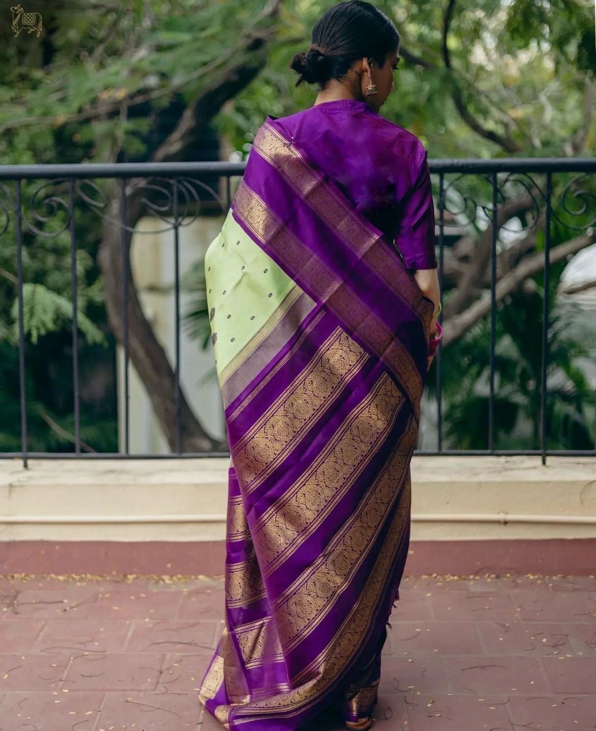 Exceptional Pista Soft Silk Saree With Invaluable Blouse Piece