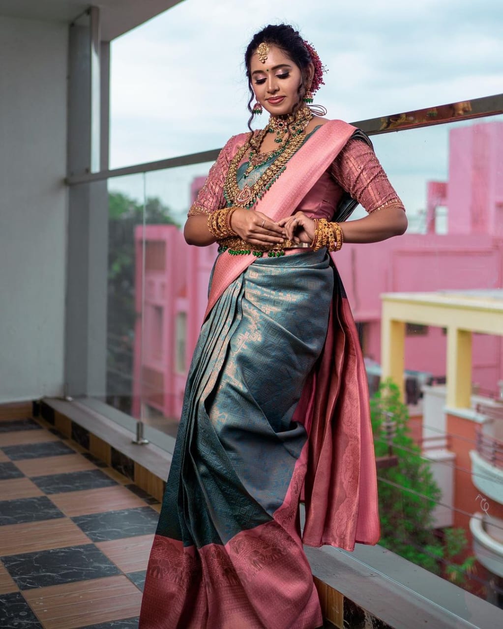 Deserving Firozi Soft Silk Saree With Comely Blouse Piece