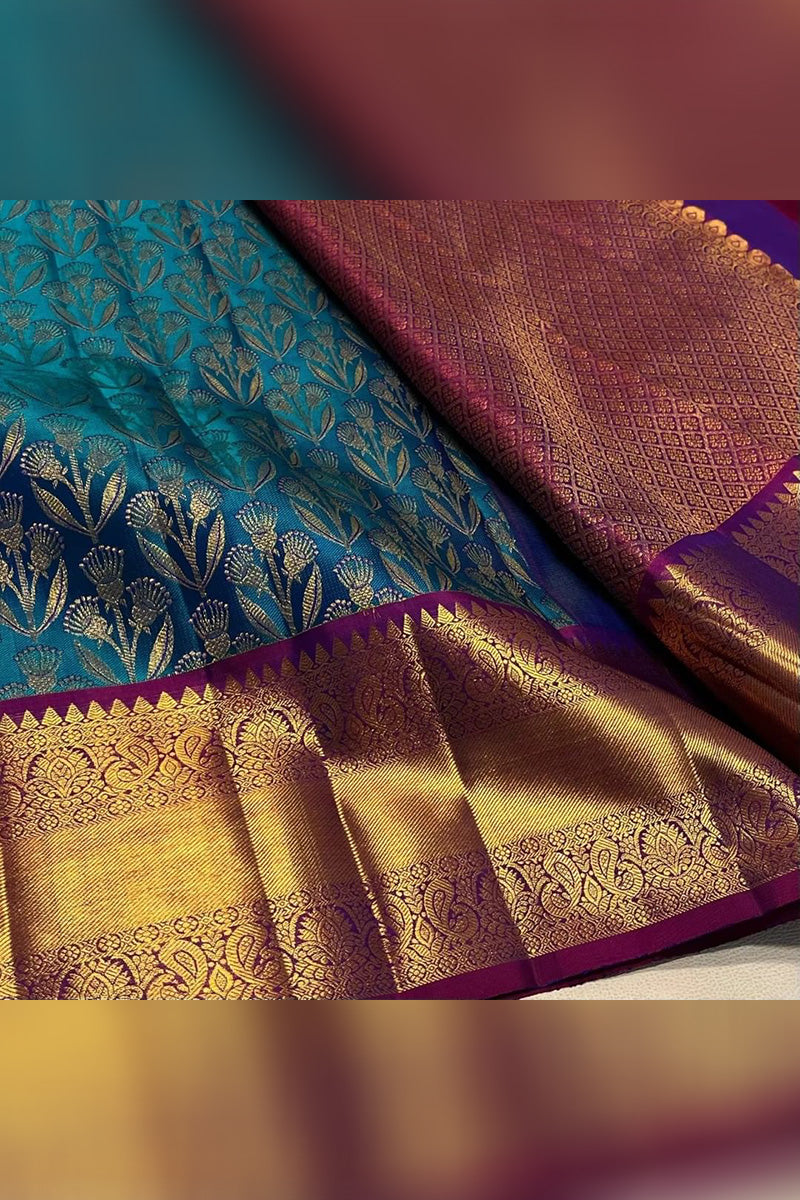 Innovative Rama Soft Silk Saree With Forbearance Blouse Piece