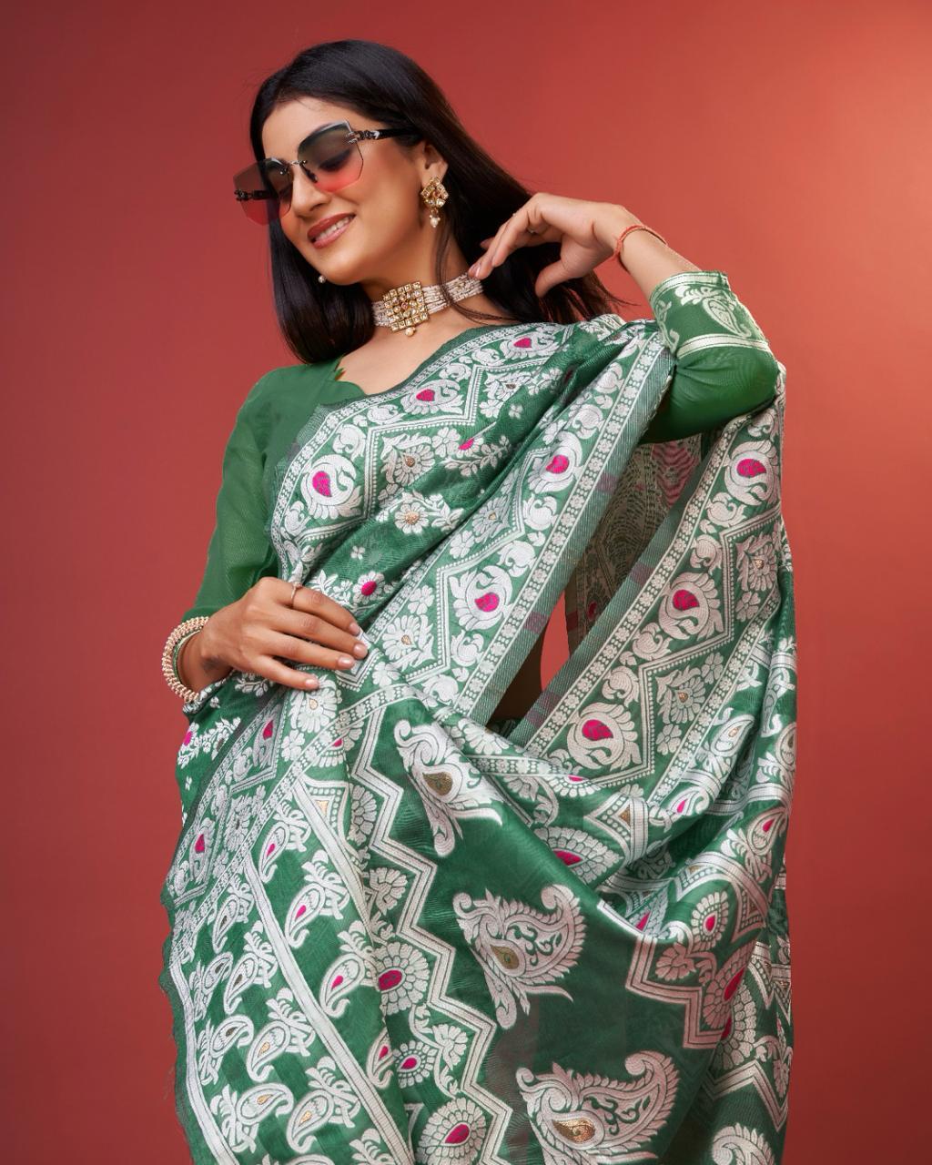 Dissemble Green Cotton Silk Saree With Palimpsest Blouse Piece