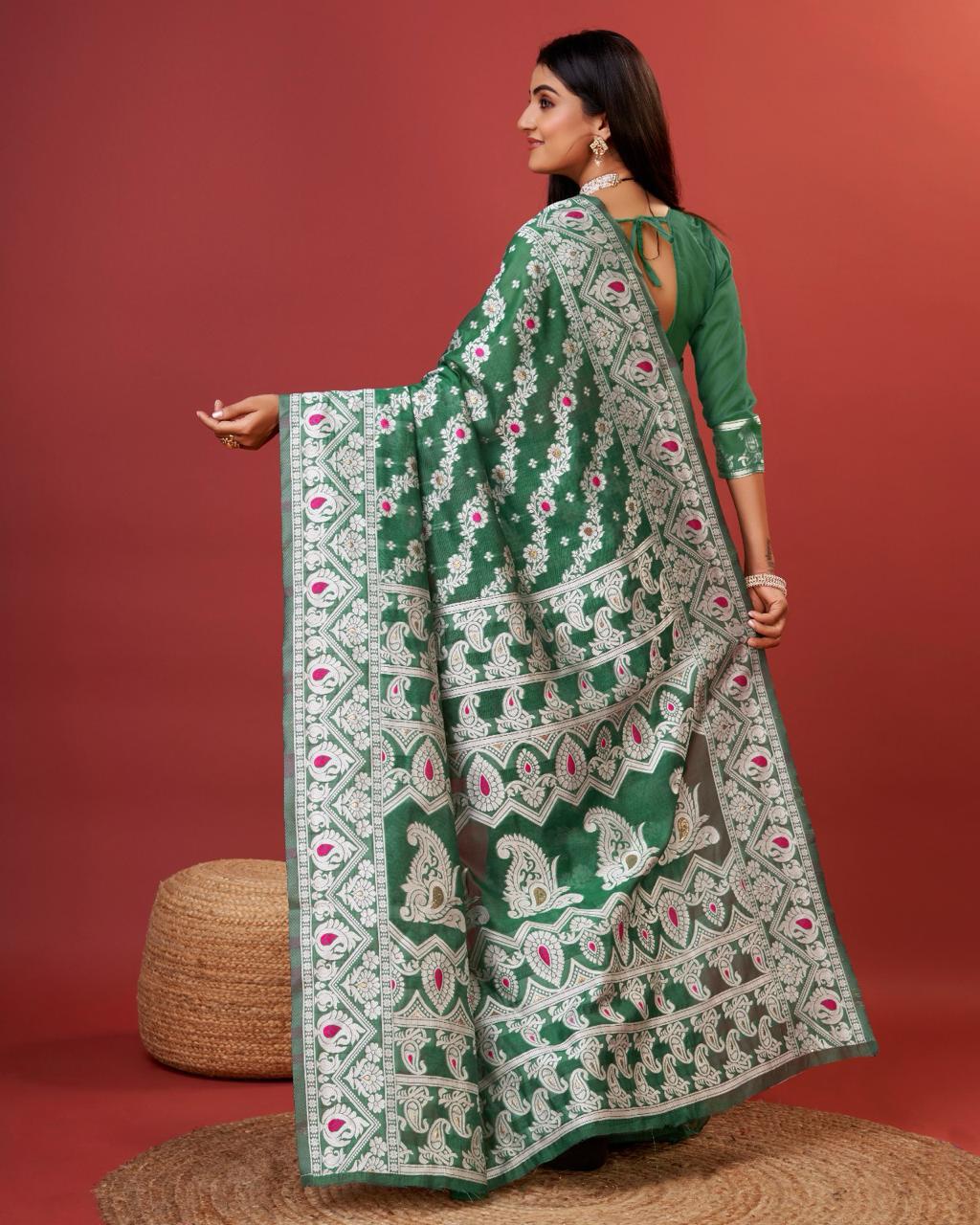 Dissemble Green Cotton Silk Saree With Palimpsest Blouse Piece