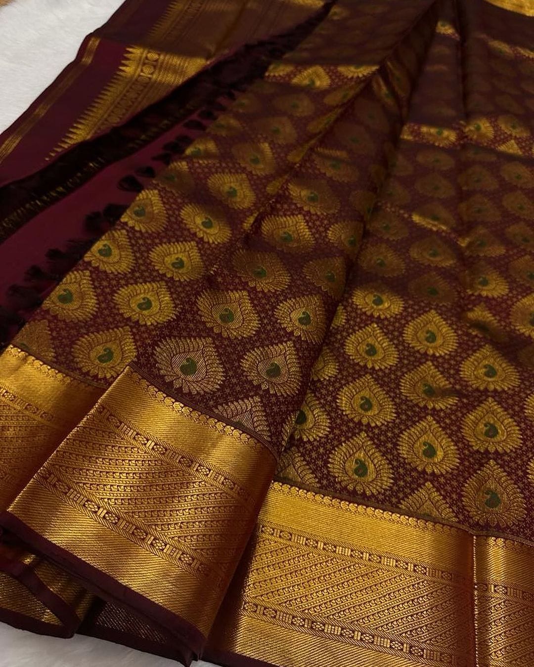 Adorable Wine Soft Silk Saree With Jazzy Blouse Piece