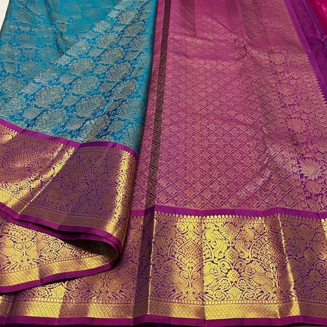 Desultory Rama Soft Banarasi Silk Saree With Symmetrical Blouse Piece