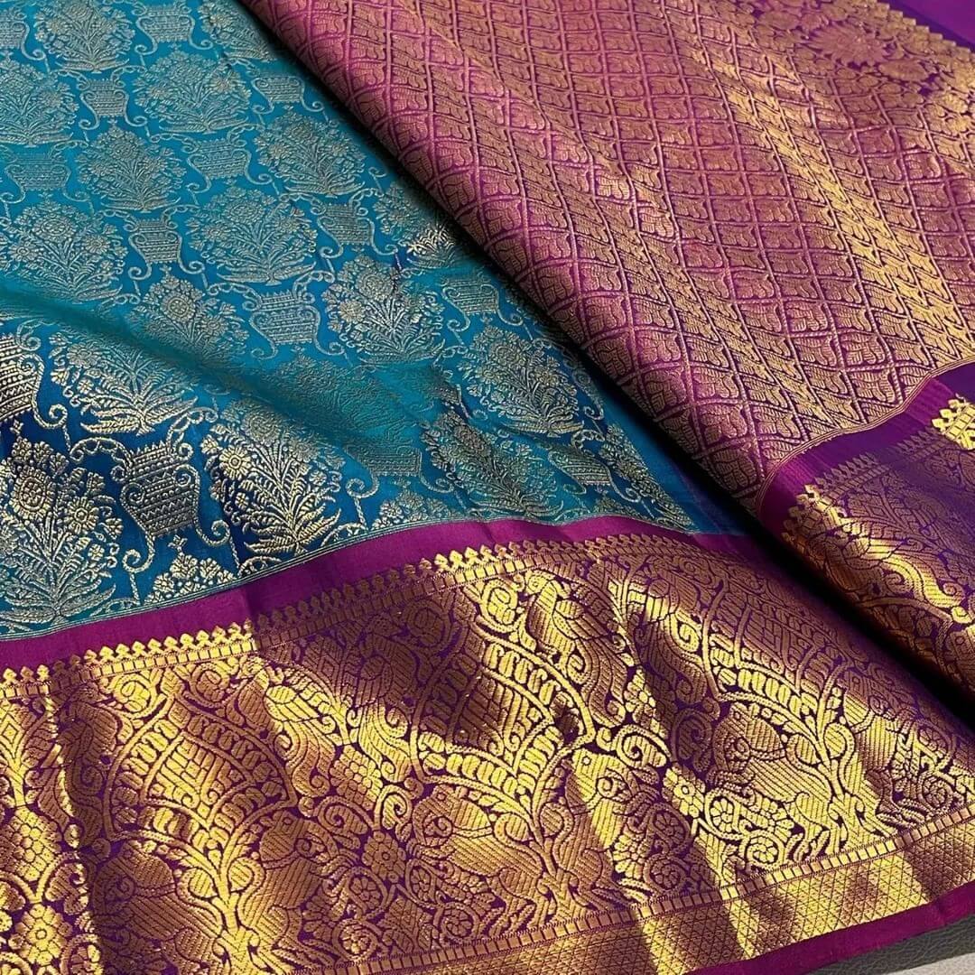 Desultory Rama Soft Banarasi Silk Saree With Symmetrical Blouse Piece