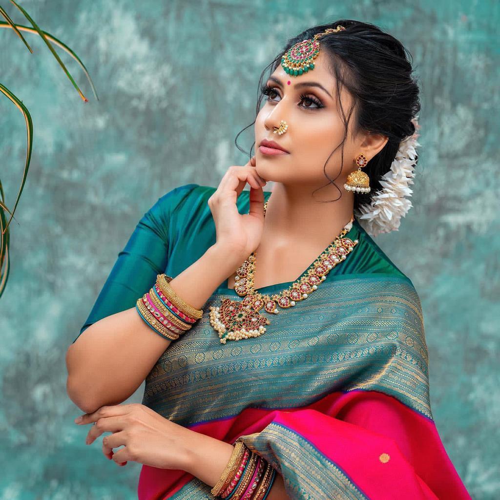 Scrumptious Dark Pink Soft Silk Saree With Panoply Blouse Piece