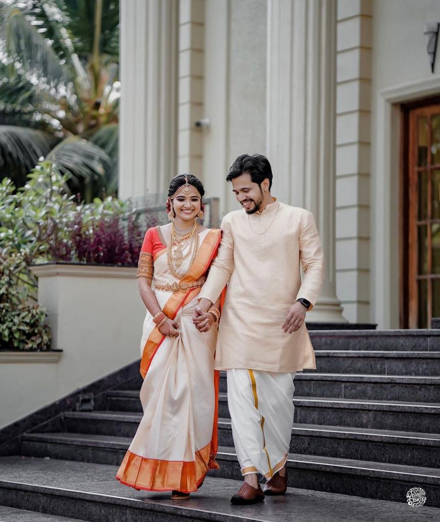 Lustrous Off White Soft Silk Saree With Enamoring Blouse Piece