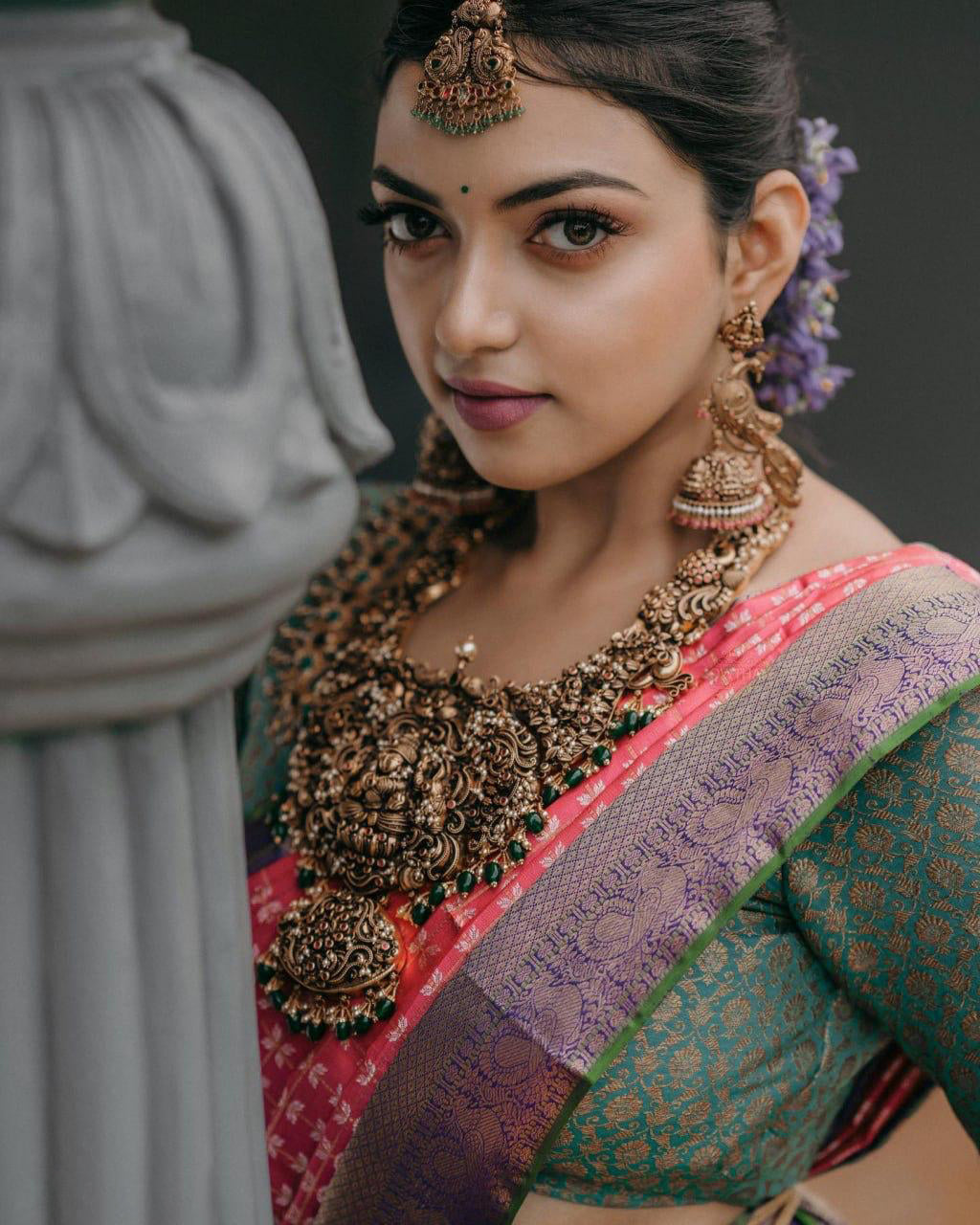 Arresting Dark Pink Soft Silk Saree With An Blouse Piece