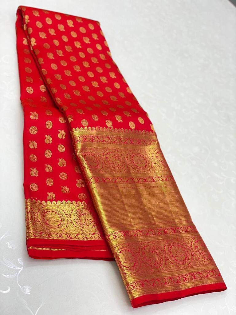 Charming Red Soft Silk Saree With Elegant Blouse Piece