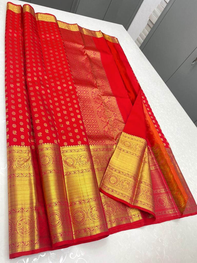 Charming Red Soft Silk Saree With Elegant Blouse Piece