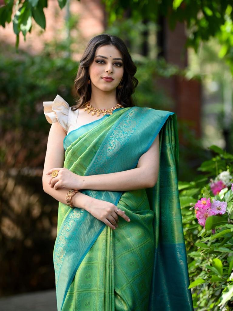 Prominent Sea Green Soft Banarasi Silk Saree With Twirling Blouse Piece