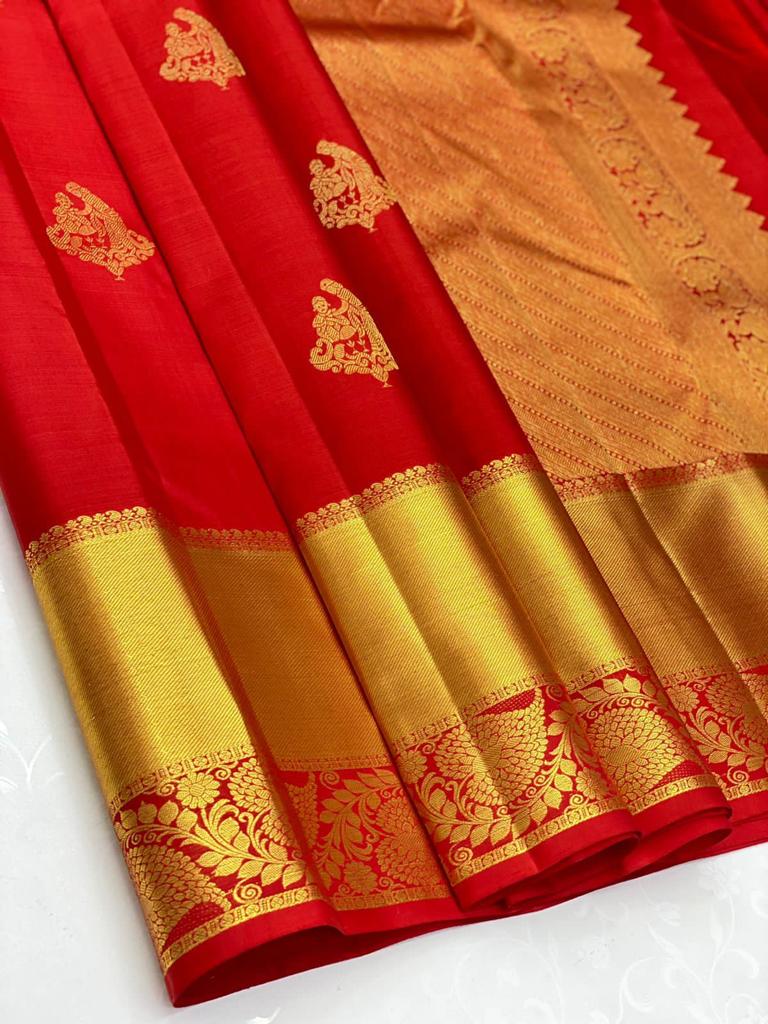 Refreshing Red Soft Banarasi Silk Saree With Sensational Blouse Piece