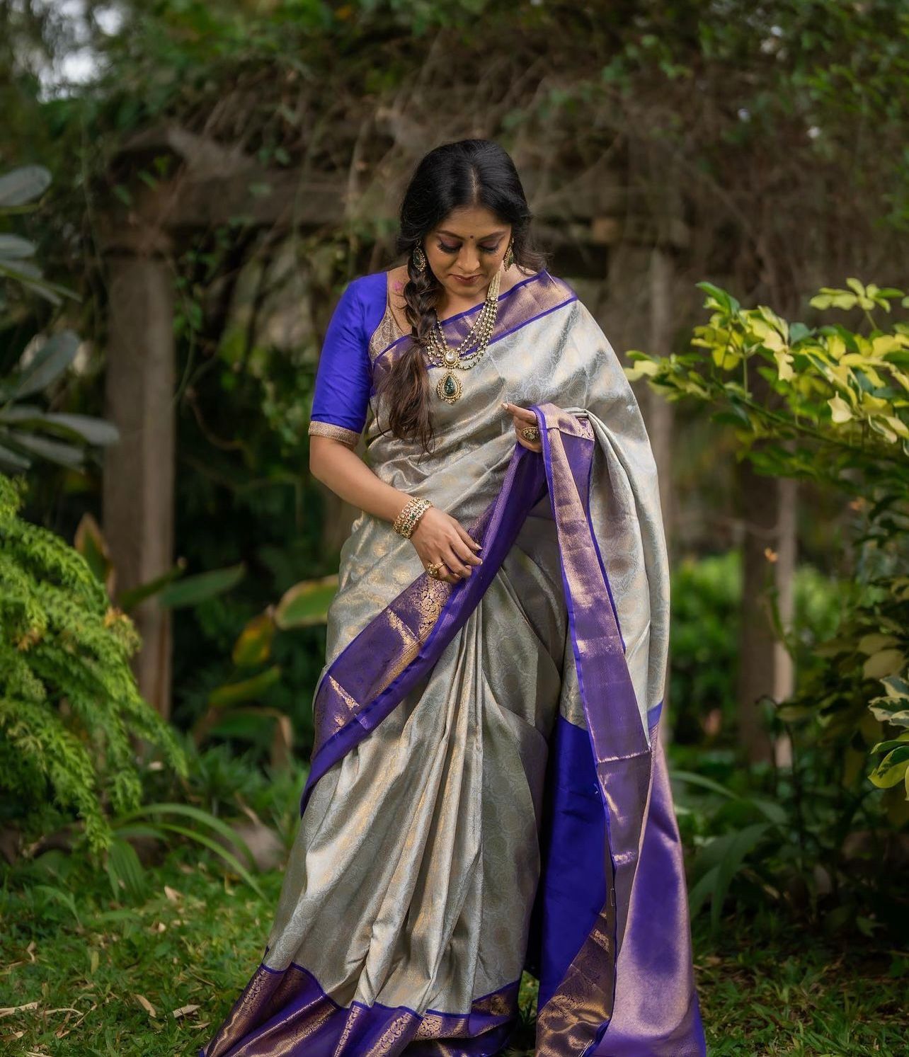 Chatoyant Grey Soft Silk Saree With Extraordinary Blouse Piece