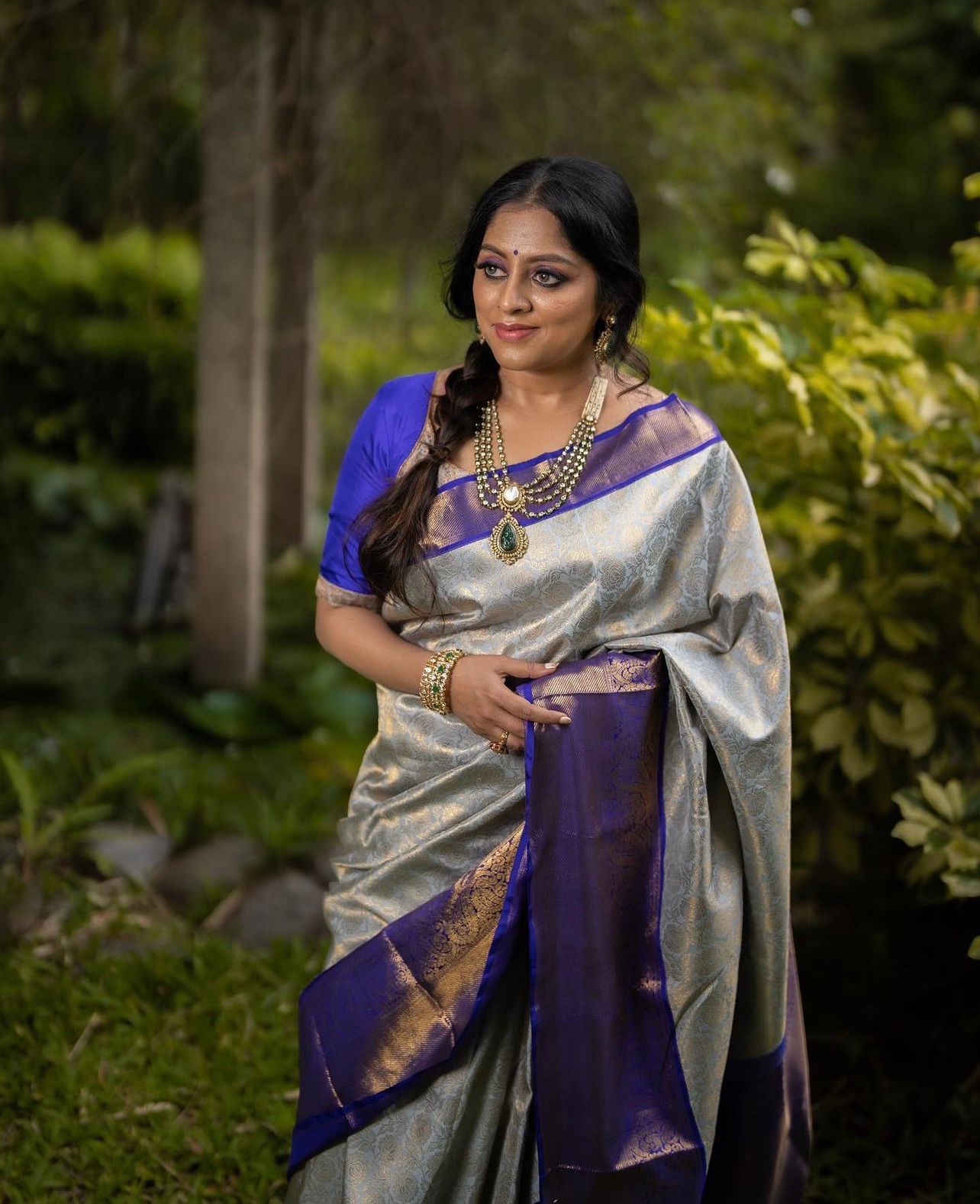 Chatoyant Grey Soft Silk Saree With Extraordinary Blouse Piece