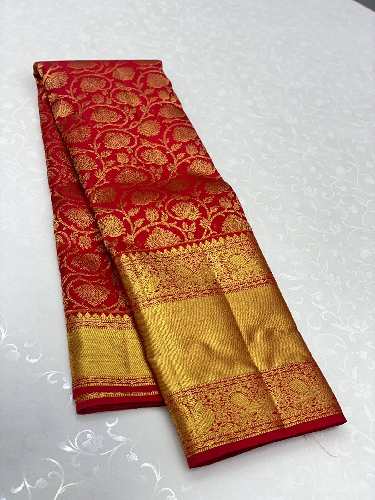 Energetic Red Kanjivaram Silk Saree With Seraglio Blouse Piece