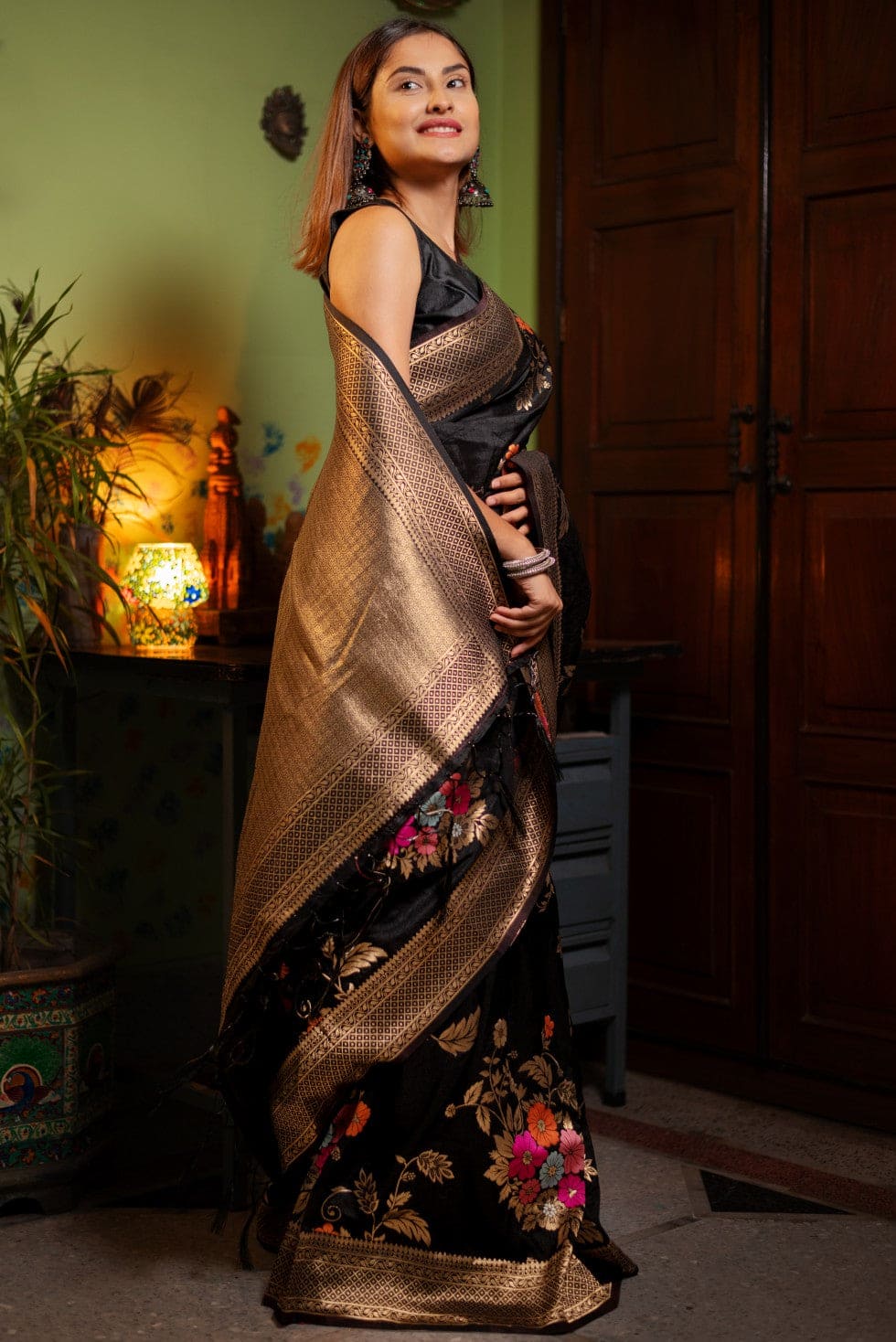 Susurrous Black Soft Banarasi Silk Saree With Amiable Blouse Piece