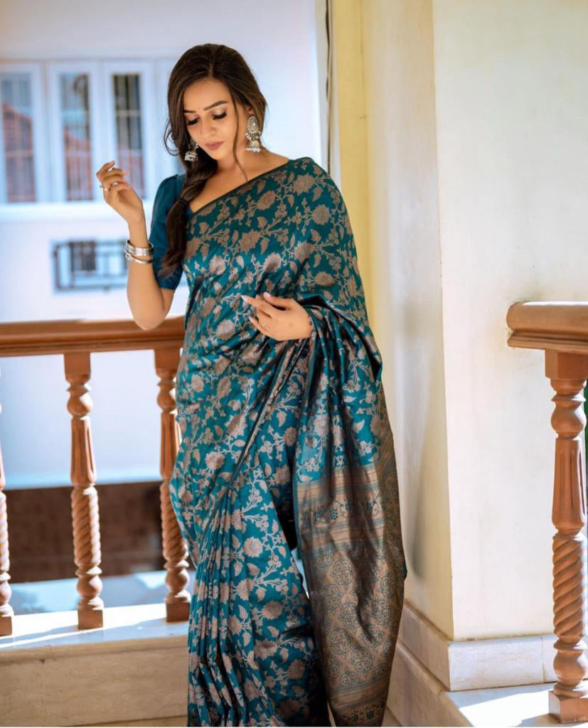 Trendy Rama Soft Silk Saree With Capricious Blouse Piece