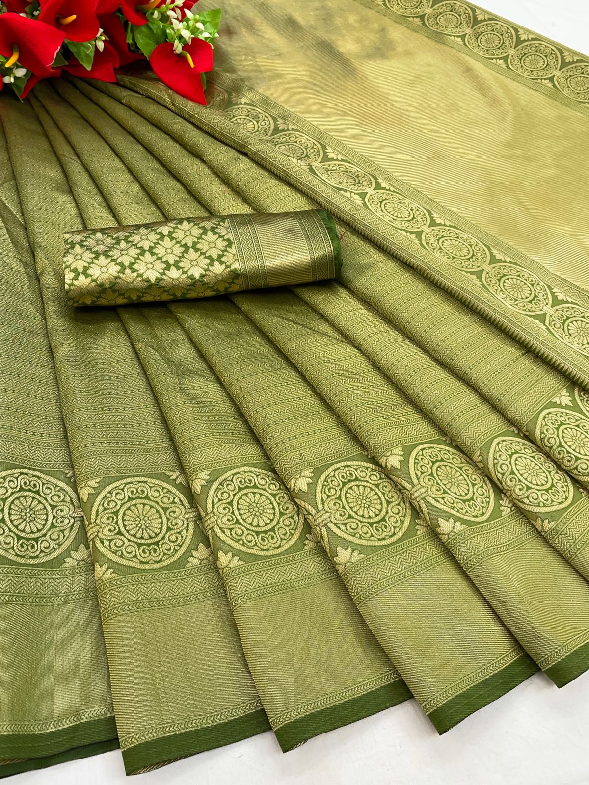 Smashing Green Soft Silk Saree With Radiant Blouse Piece