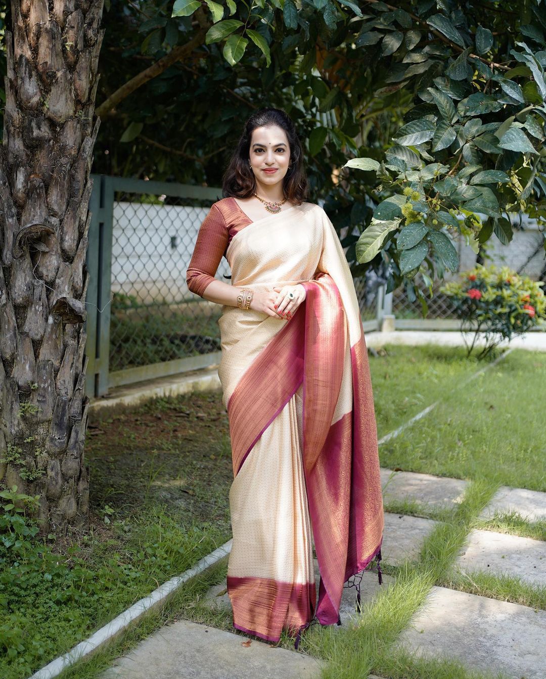 Sumptuous Beige Soft Silk Saree With Embrocation Blouse Piece