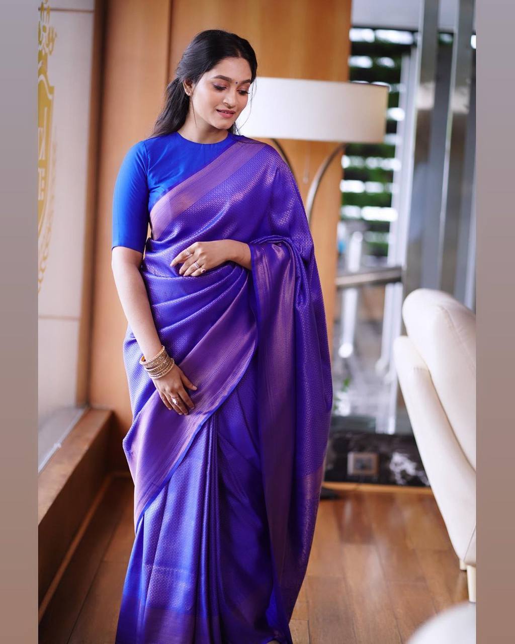 Flaunt Blue Soft Silk Saree With Gorgeous Blouse Piece