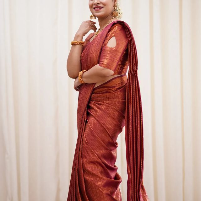 Amazing Maroon Soft Silk Saree With Sophisticated Blouse Piece