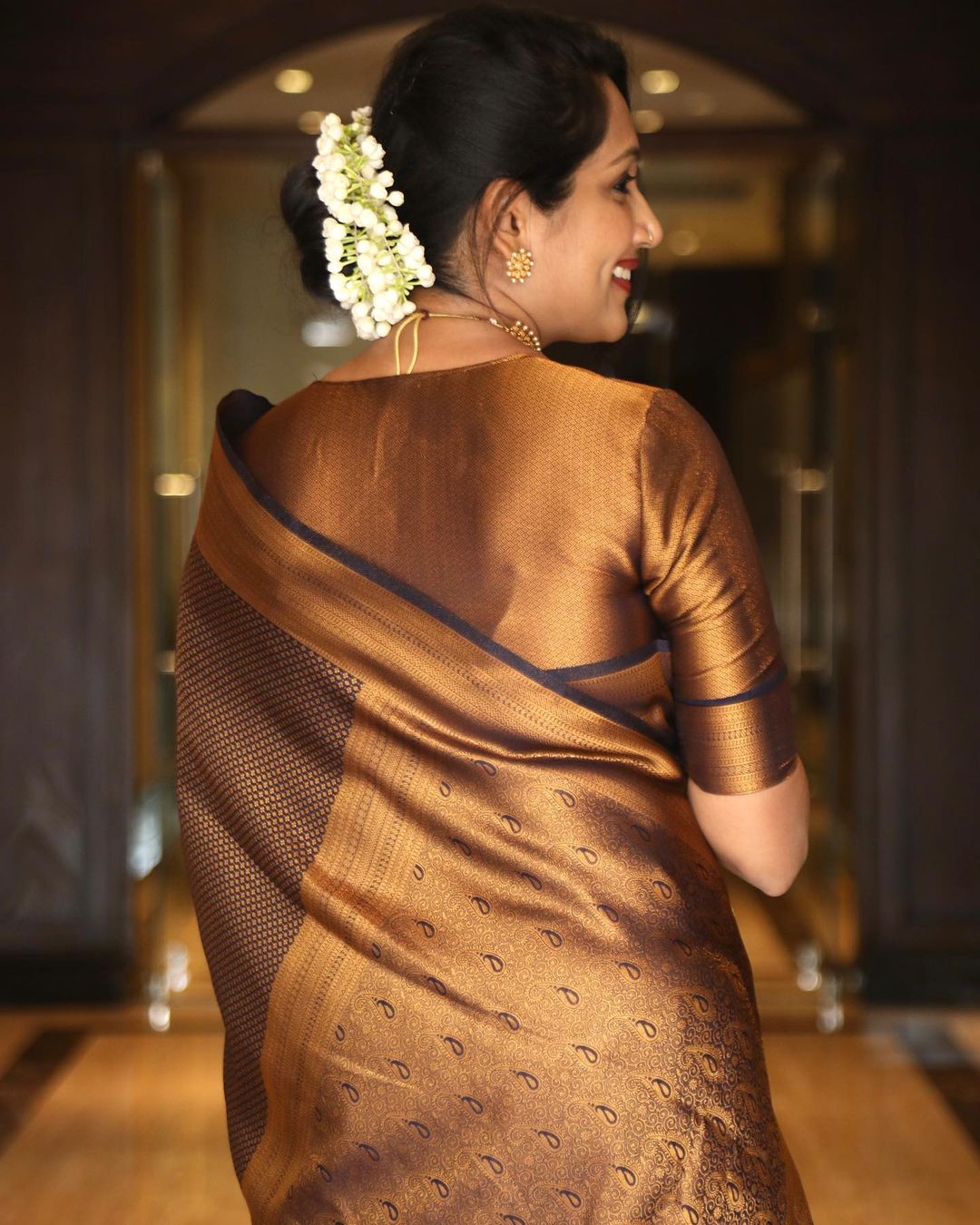 Piquant Black Soft Silk Saree With Improbable Blouse Piece