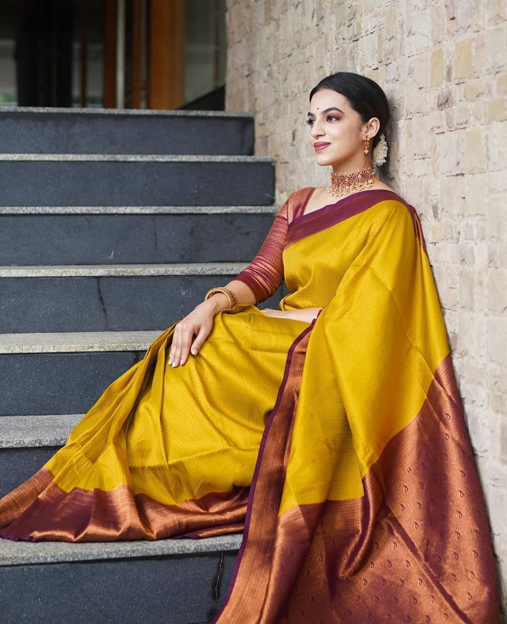 Smart Golden Soft Silk Saree With Palimpsest Blouse Piece