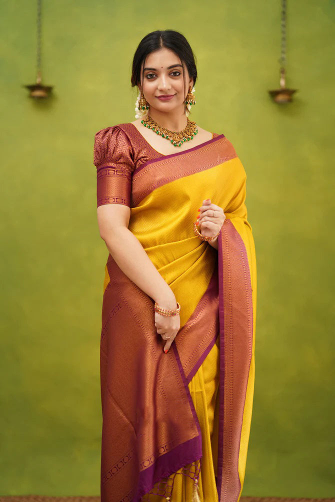 Gossamer Golden Soft Silk Saree With Symmetrical Blouse Piece