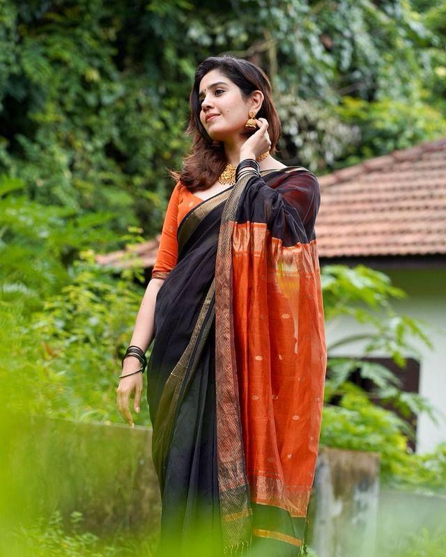 Nemesis Black Soft Silk Saree With Whimsical Blouse Piece