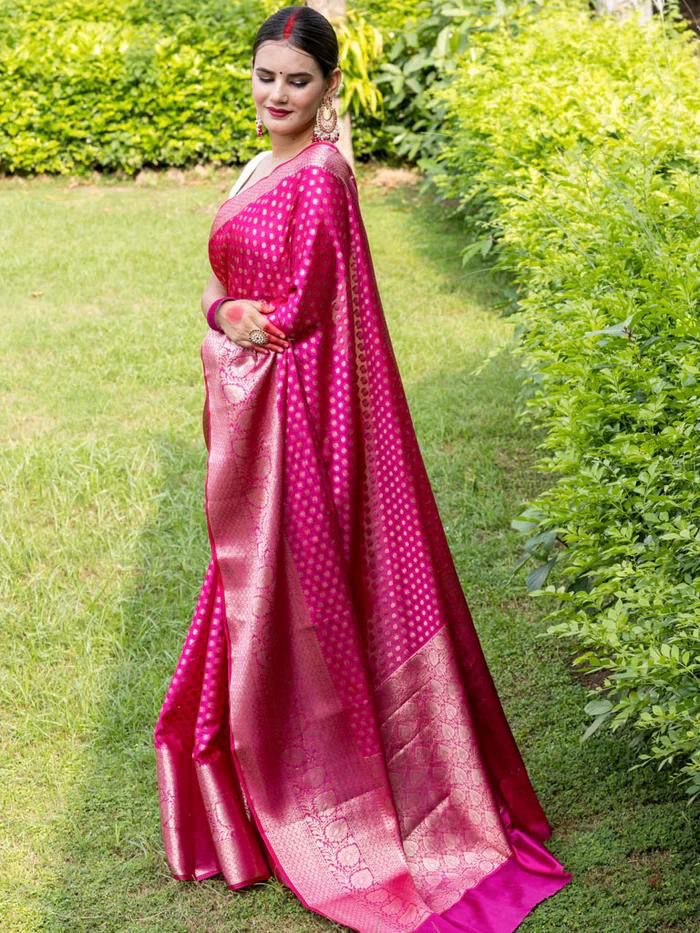 Glorious Dark Pink Soft Silk Saree With Propinquity Blouse Piece