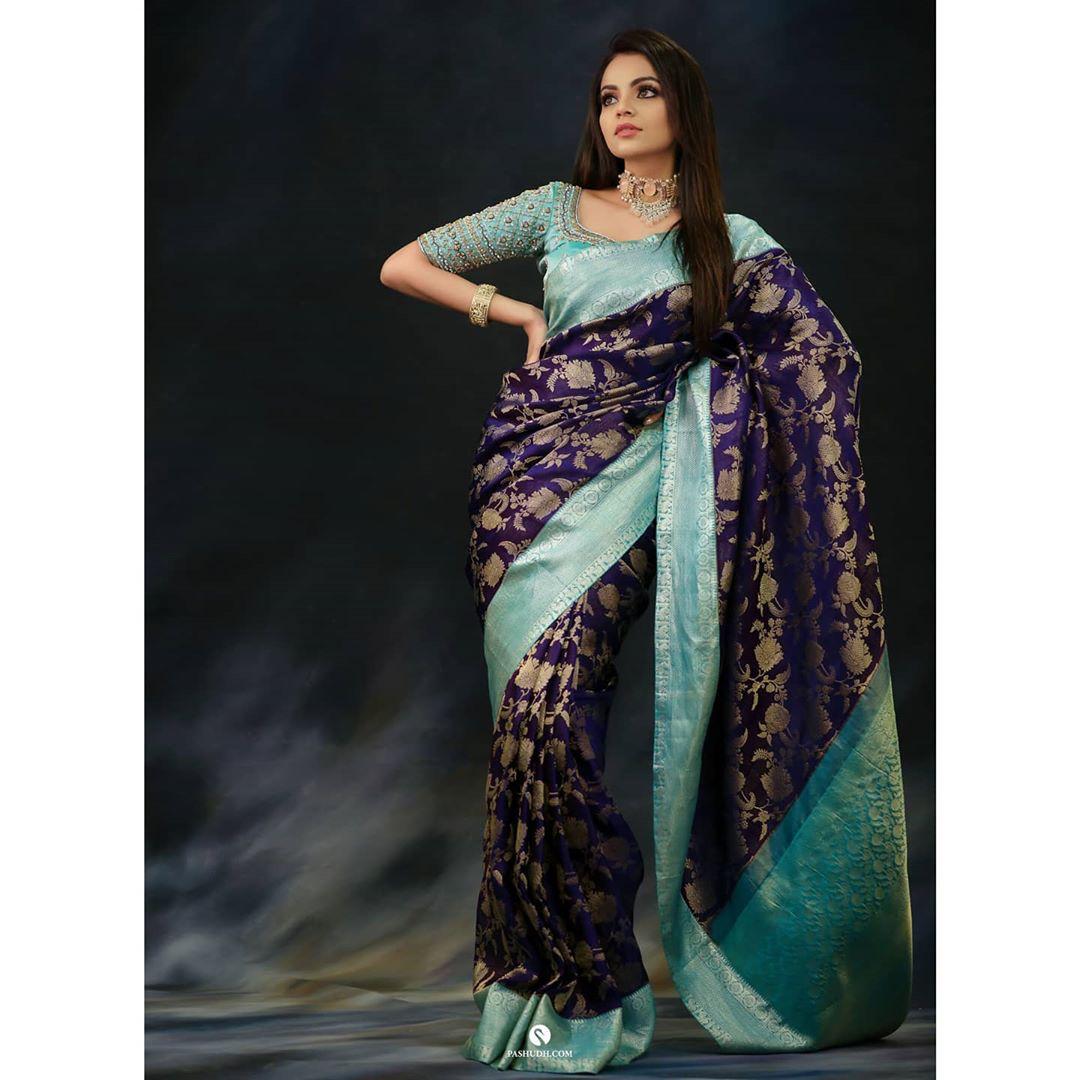 Ephemeral Blue Soft Silk Saree With Bucolic Blouse Piece