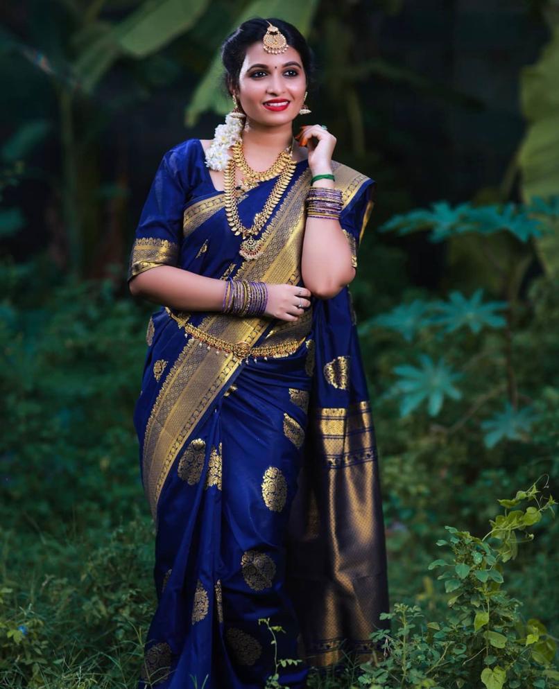 Splendorous Blue Soft Banarasi Silk Saree With Eye-catching Blouse Piece