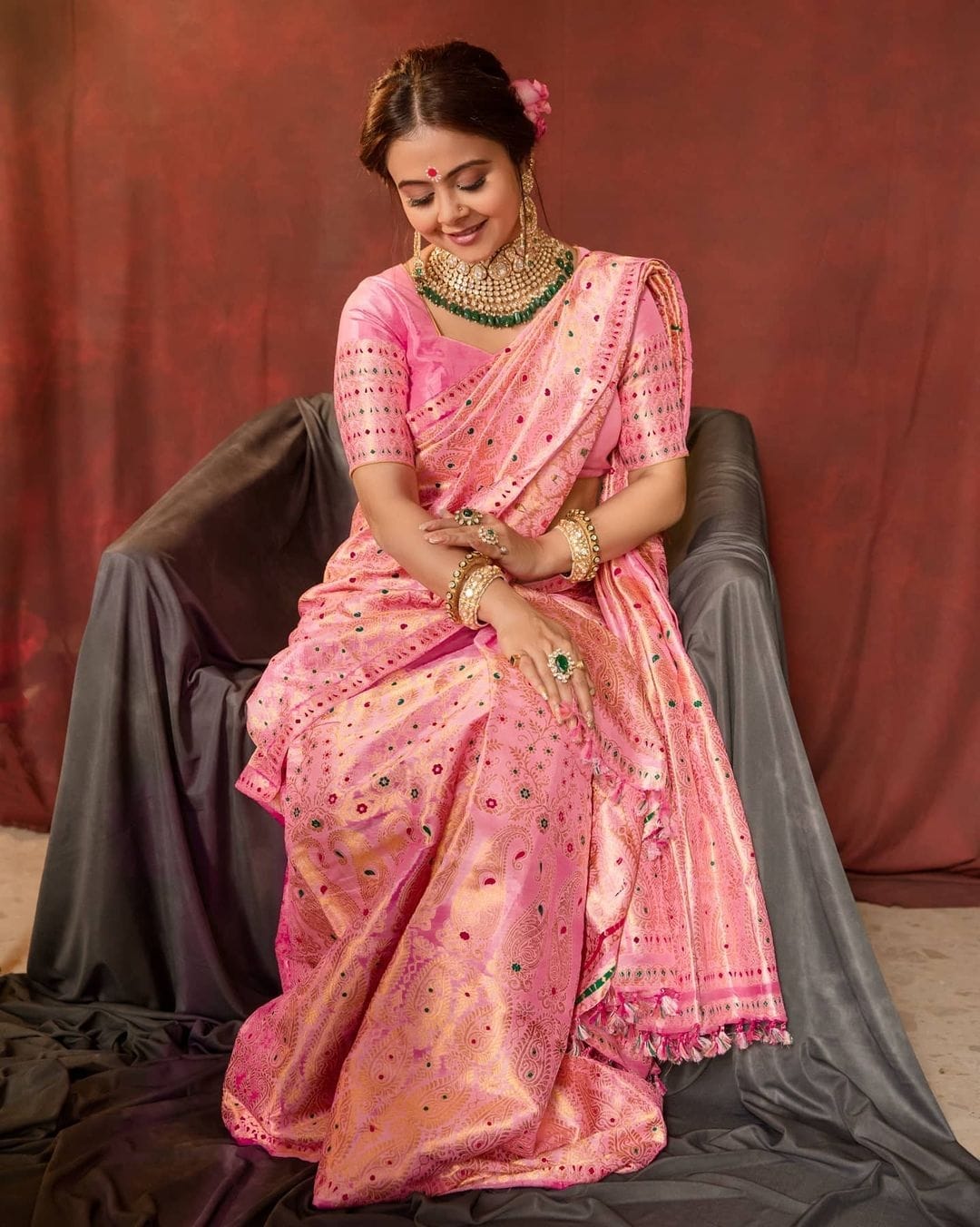 Enigmatic Pink Soft Silk Saree With Incredible Blouse Piece