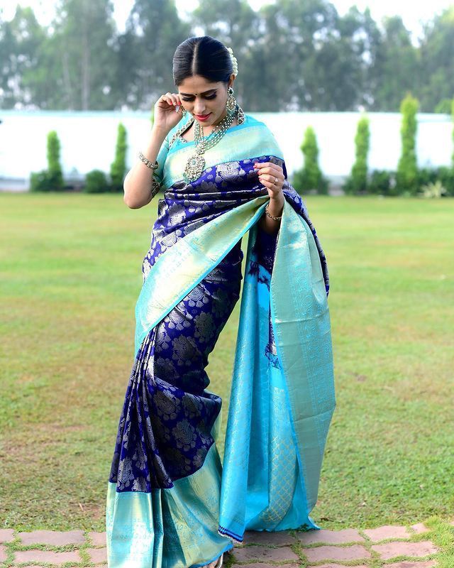 Ineffable Blue Soft Banarasi Silk Saree With Panache Blouse Piece