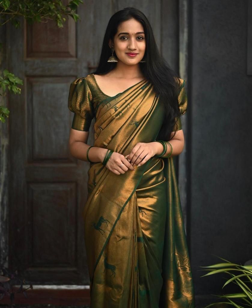 Jazzy Dark Green Soft Silk Saree With Luxuriant Blouse Piece