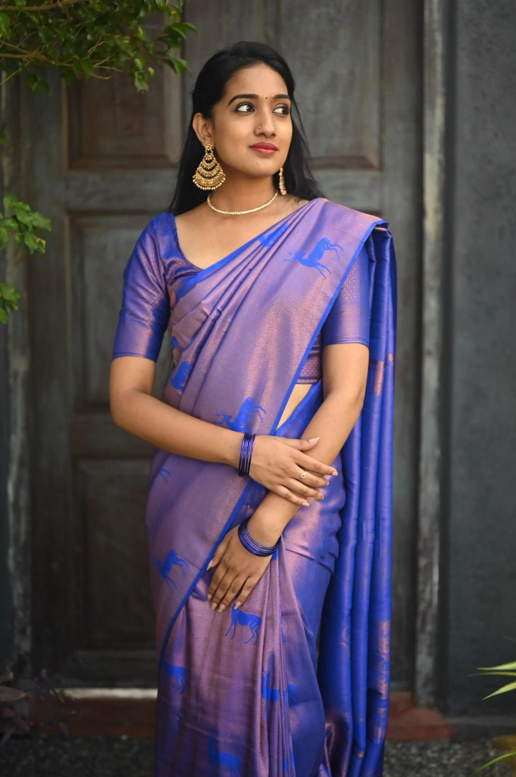 Flamboyant Royal Blue Soft Silk Saree With Engrossing Blouse Piece