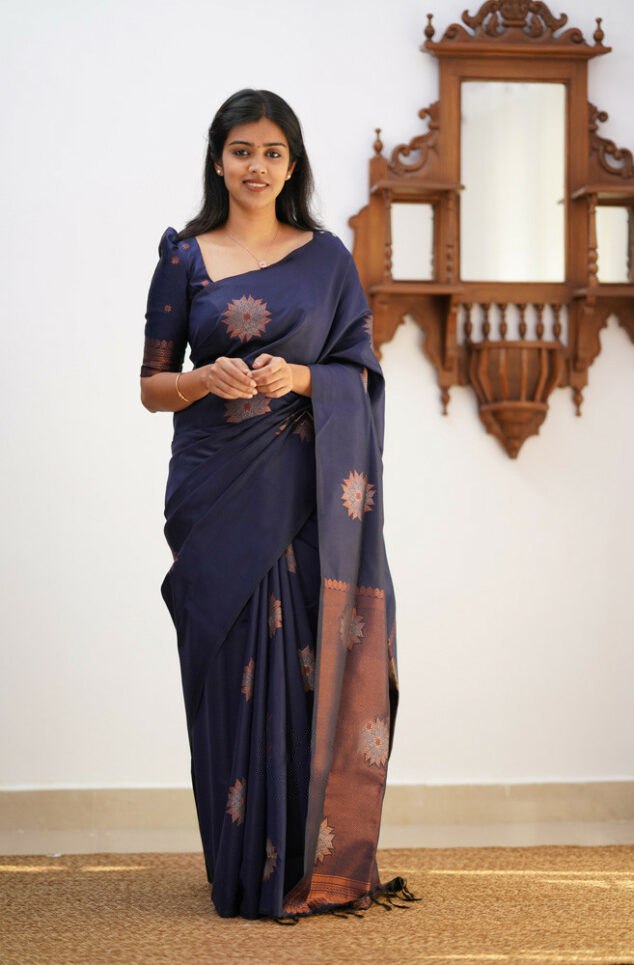 Vivacious Navy Blue Soft Silk Saree With Energetic Blouse Piece