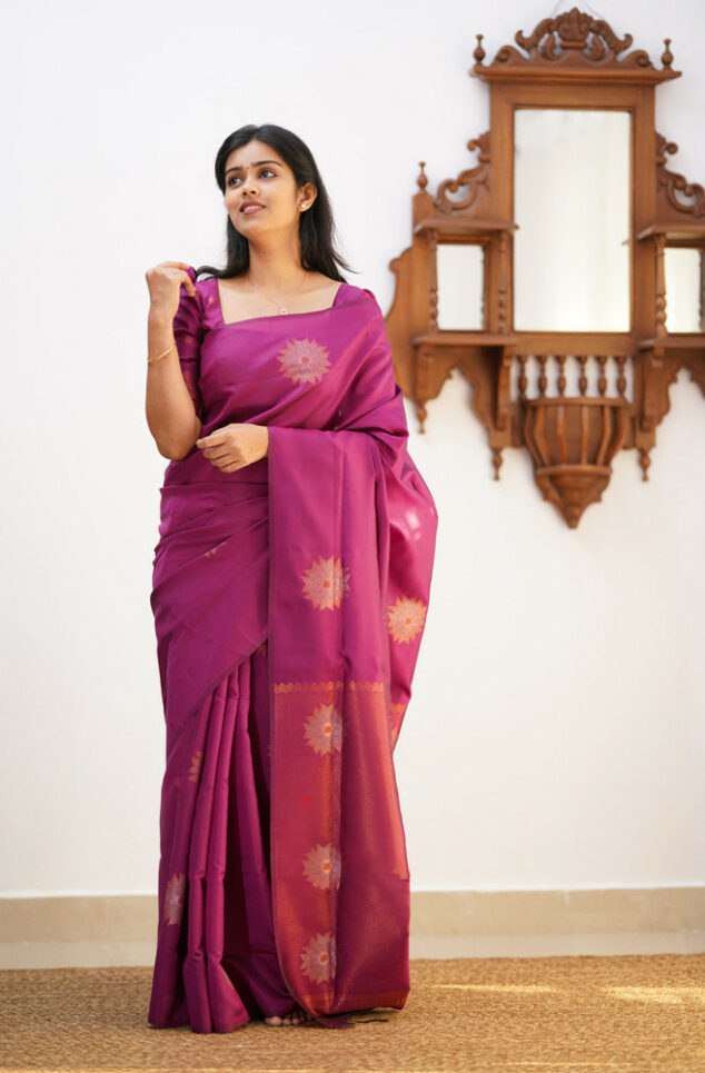 Improbable Purple Soft Silk Saree With Tremendous Blouse Piece