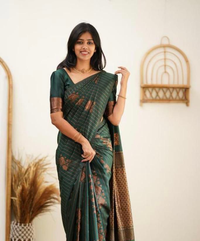 Eye-catching Dark Green Soft Silk Saree With Conflate Blouse Piece