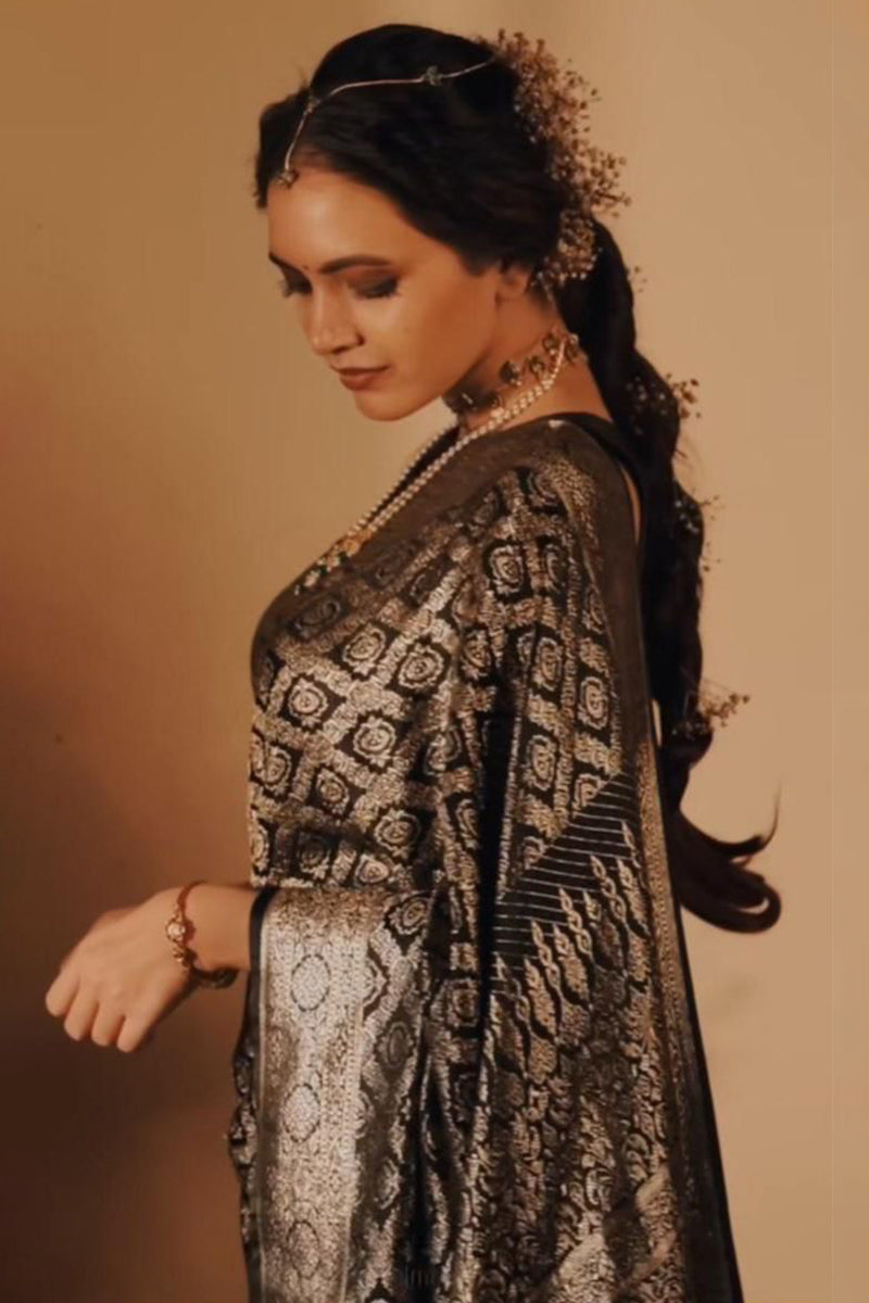 Radiant Black Soft Silk Saree With Gorgeous Blouse Piece