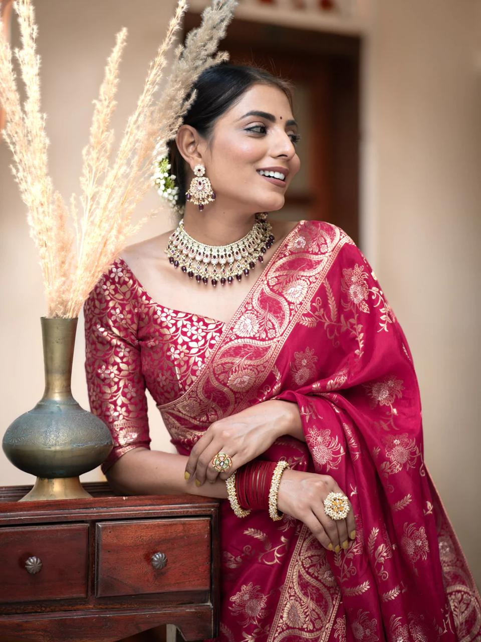 Smashing Dark Pink Soft Silk Saree With Classy Blouse Piece