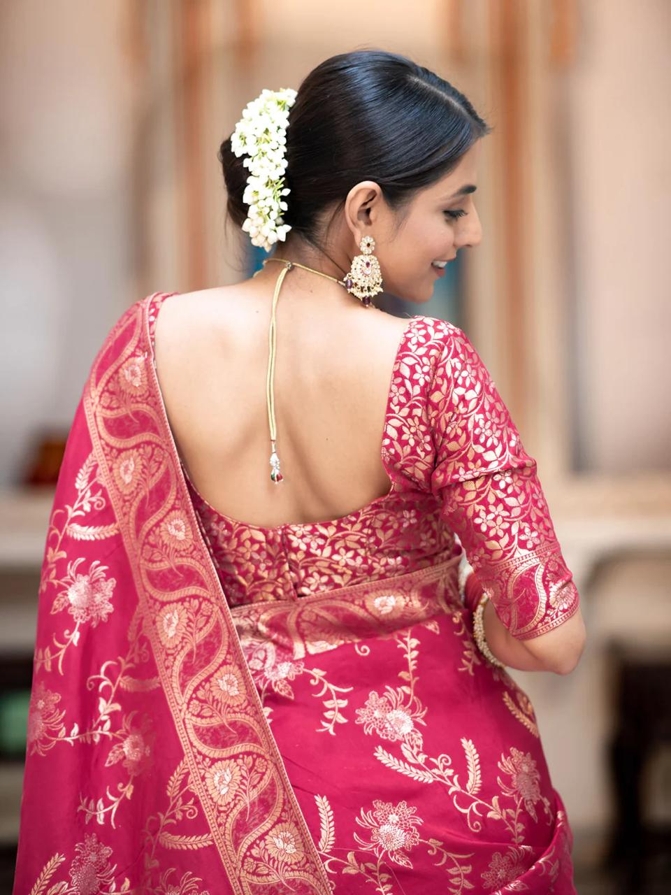 Smashing Dark Pink Soft Silk Saree With Classy Blouse Piece