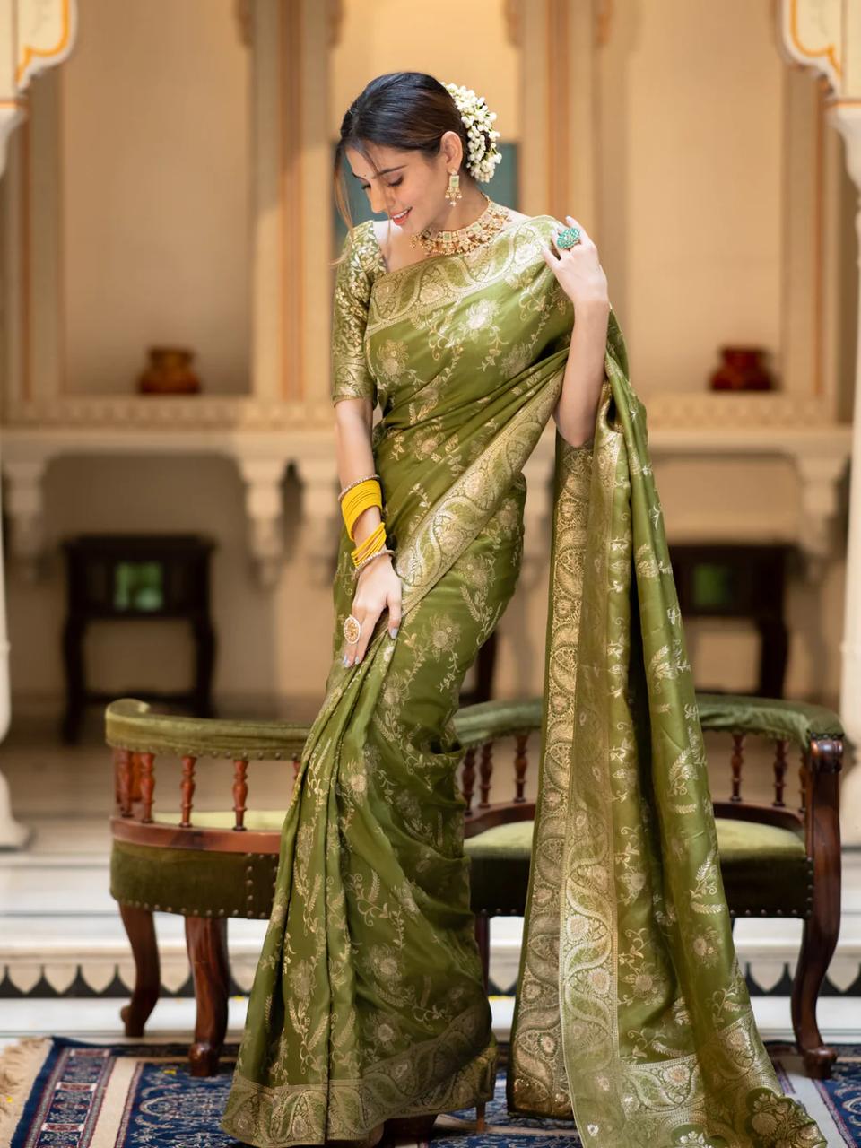 Energetic Mehndi Soft Silk Saree With Nebula Blouse Piece