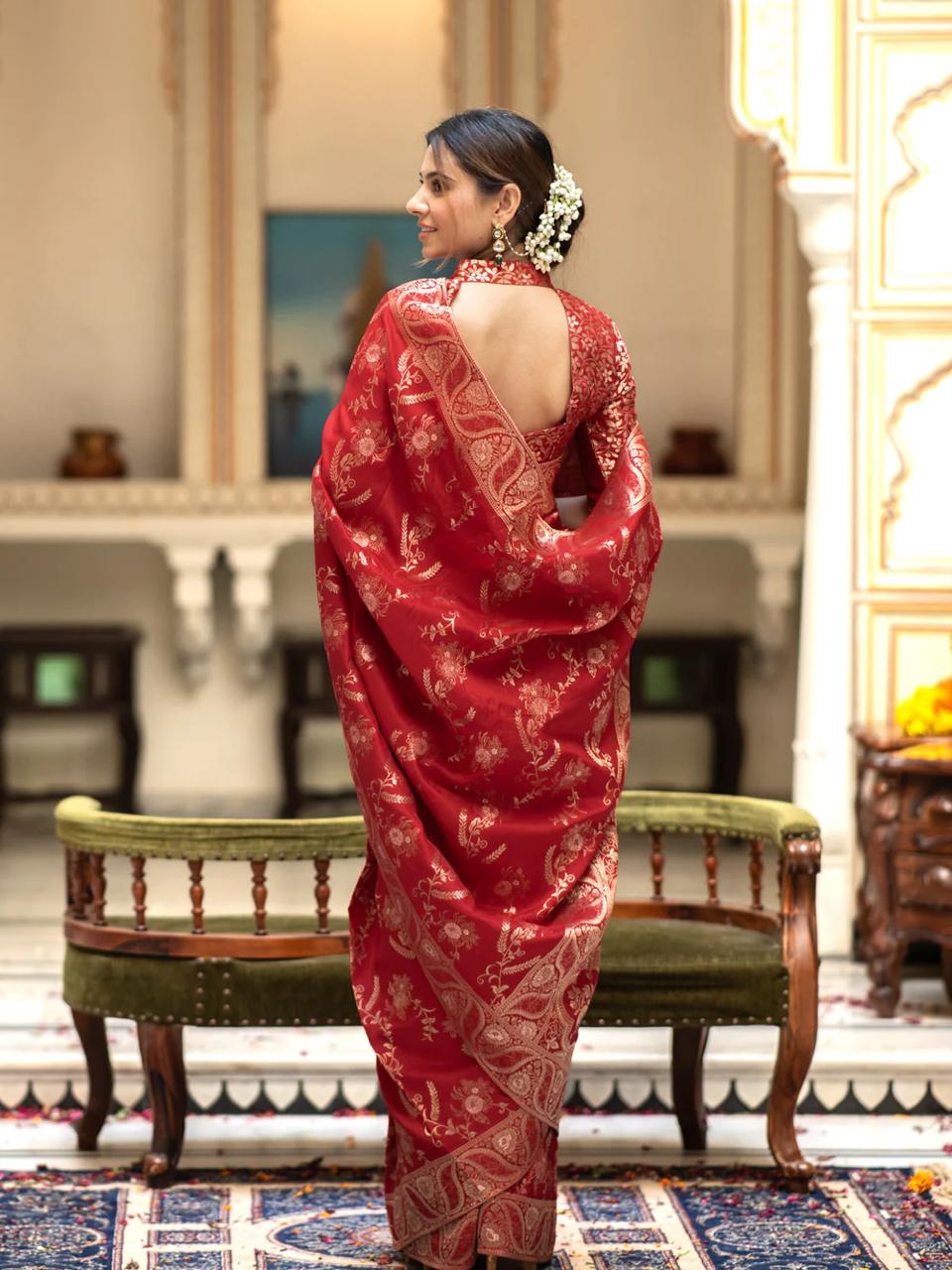 Scintilla Red Soft Silk Saree With Ebullience Blouse Piece