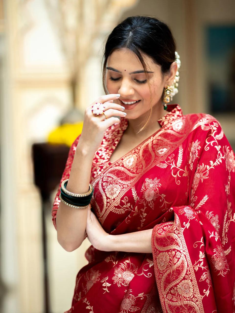 Scintilla Red Soft Silk Saree With Ebullience Blouse Piece