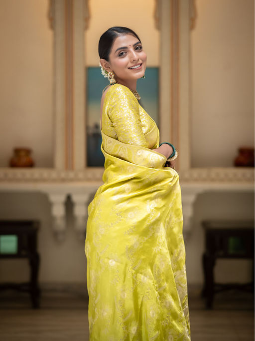 Flameboyant Yellow Soft Silk Saree With Whimsical Blouse Piece